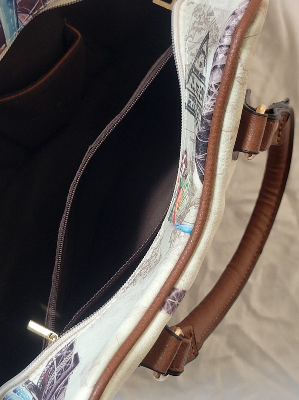Paris/Eiffel Tower fashion illustration, top-handle satchel with dual handles - Picture 7 of 13